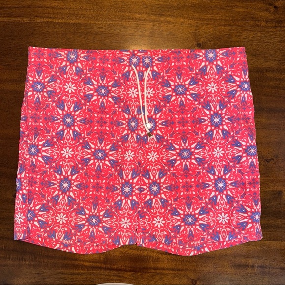 J McLaughlin Men’s Swim Trunks Orange Blue Kaleidoscope w/ 6” Inseam Size Medium - Picture 1 of 9